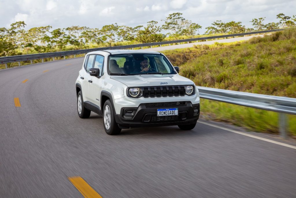 Jeep Renegade 1.3 Turbo 2023 ficha técnica, preço e itens de série