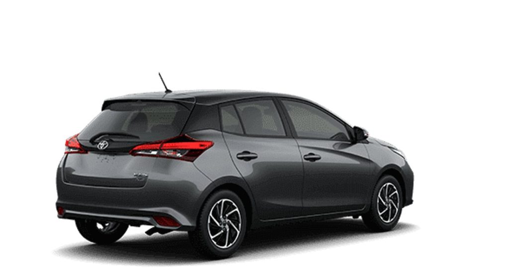 Toyota Yaris Hatch XLS 2023 ficha técnica, preço e itens de série