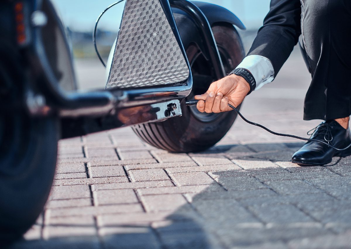 Moto elétrica pode entrar na água?