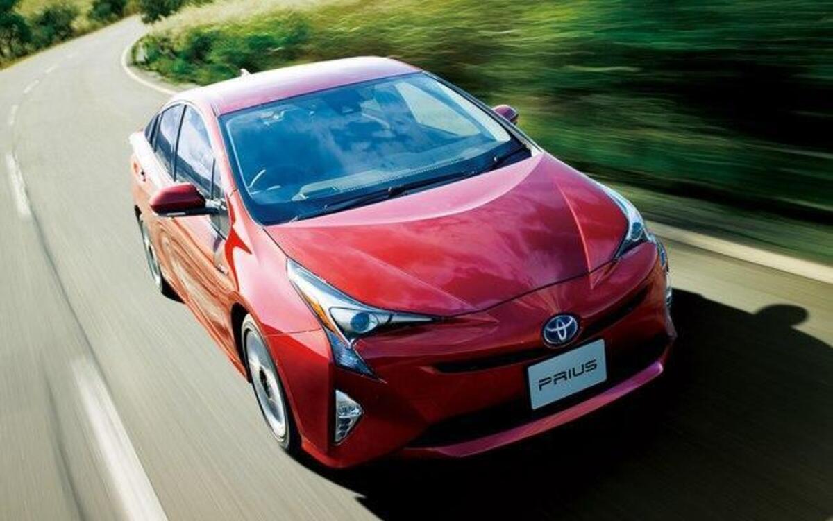 Toyota Prius foi a linha pioneira em veículos eletrificados no mundo