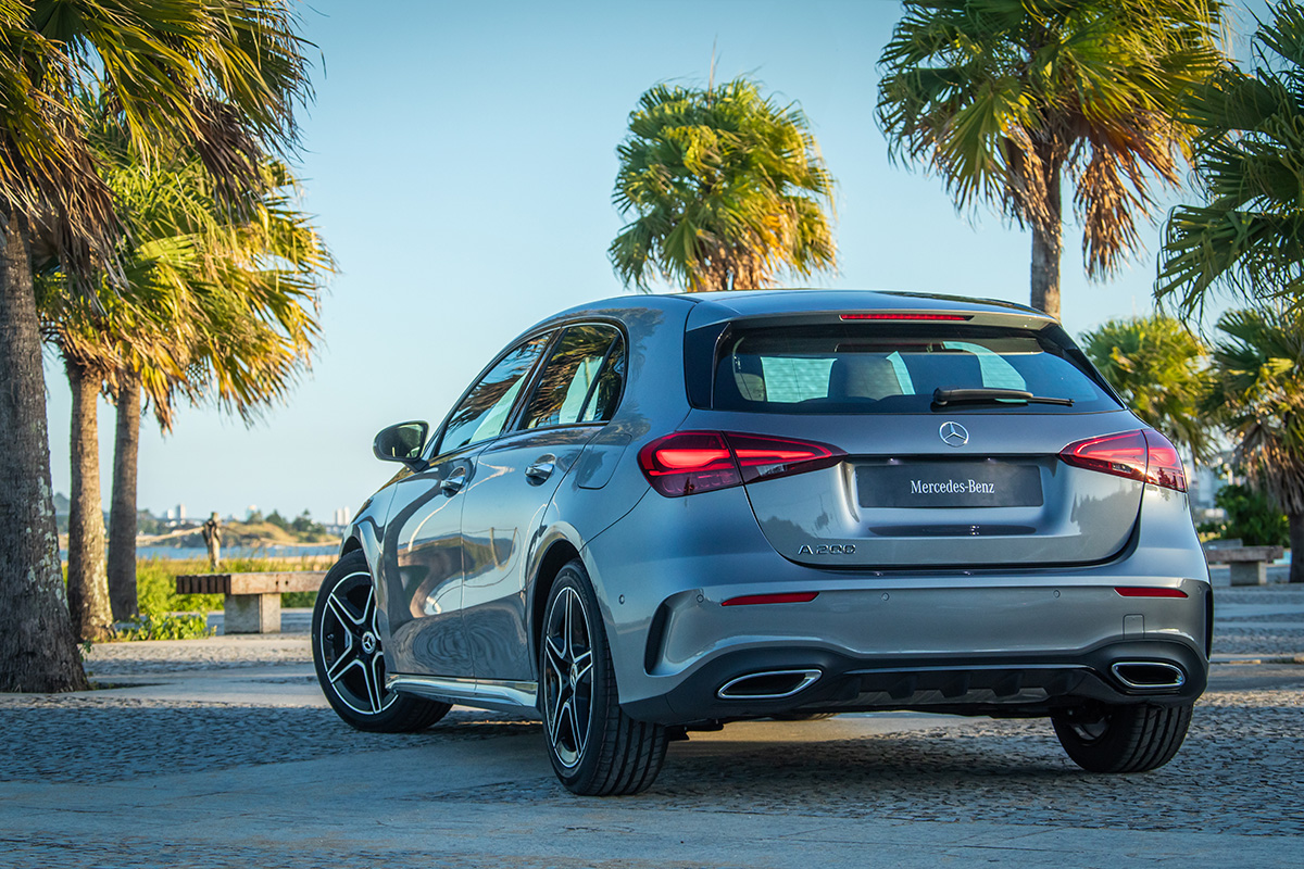 Mercedes-Benz apresenta um novo Classe A para o mercado brasileiro