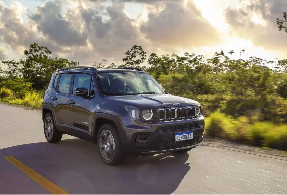 O Jeep Renegade, apesar de levar a bandeira de uma das marcas mais conhecidas do segmento, é o menor porta-malas dos SUVs