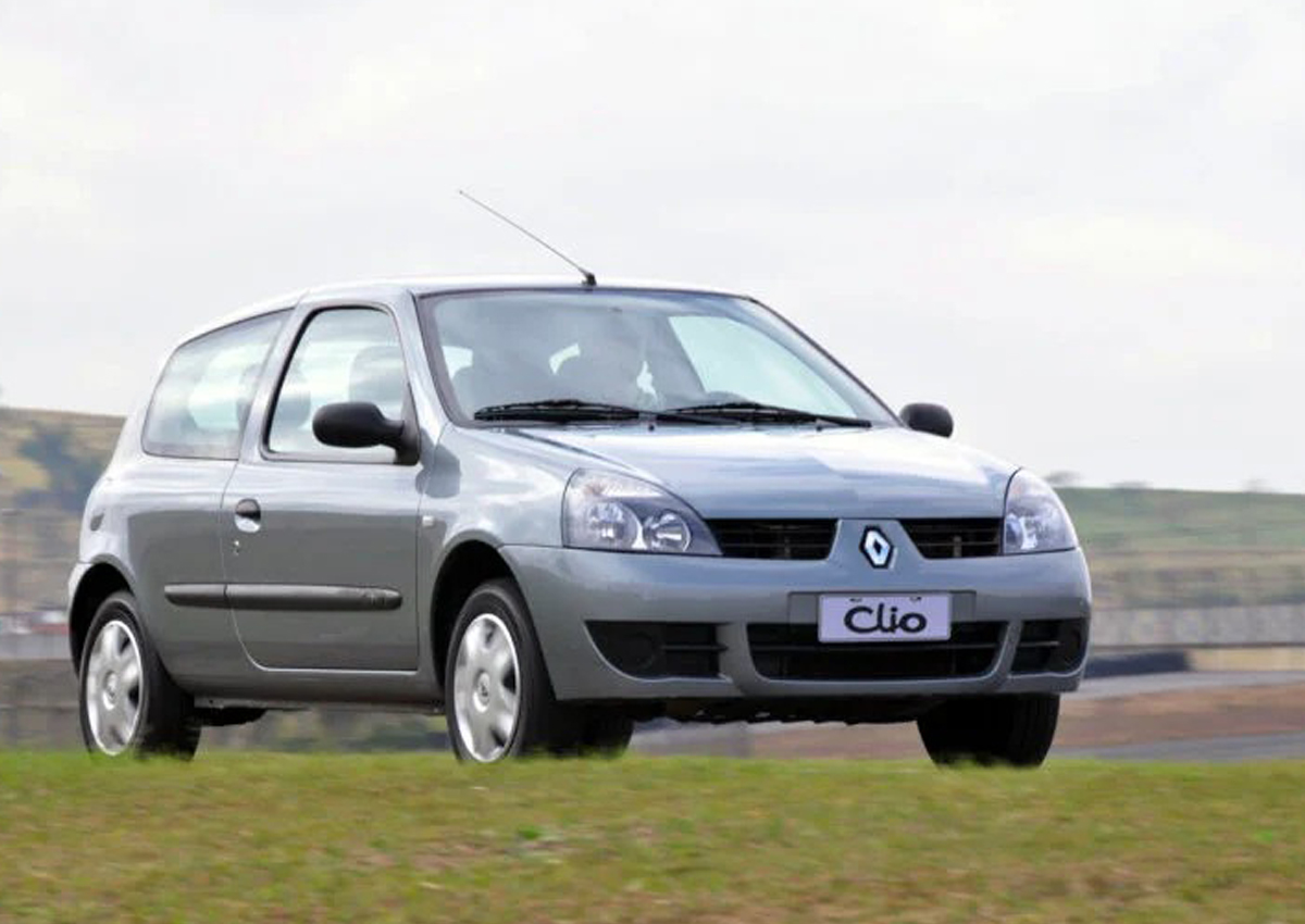 Clio II geração