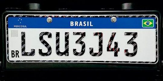 Placa de carro vai voltar a ter nome do estado? Saiba o que vem por aí