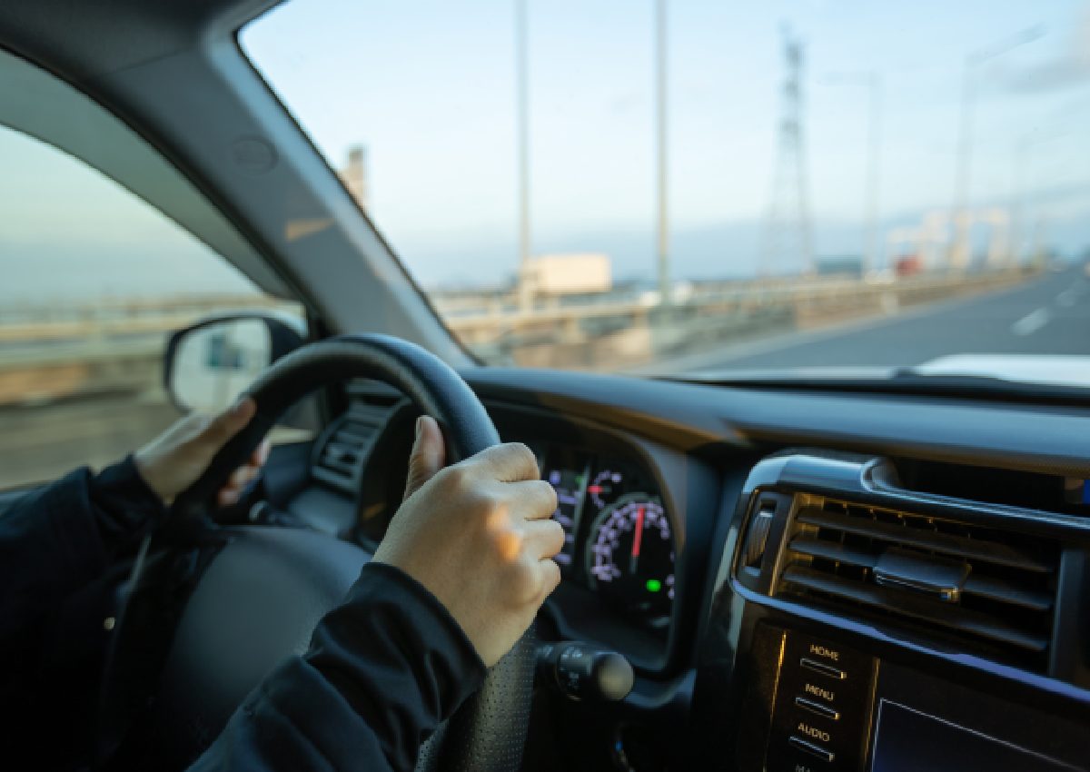 Barbeiro ou bom piloto? Confira infrações que motoristas cometem sem saber