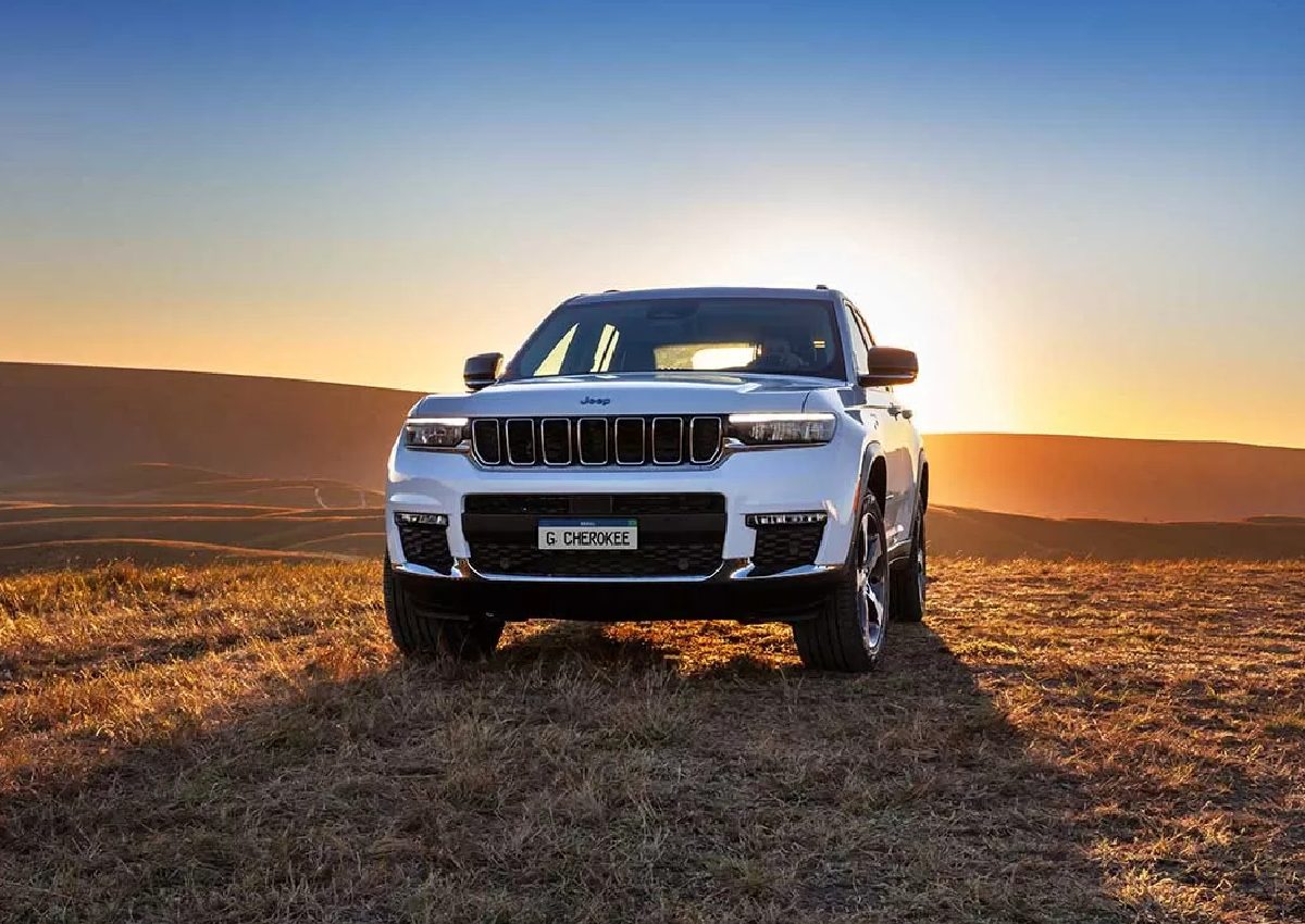 Jeep Grand Cherokee retorna em breve; relembre a história do SUV