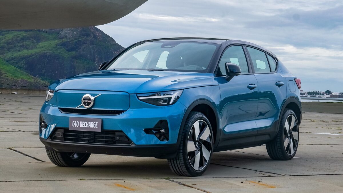 O Volvo C40 é exemplo de eletrificação