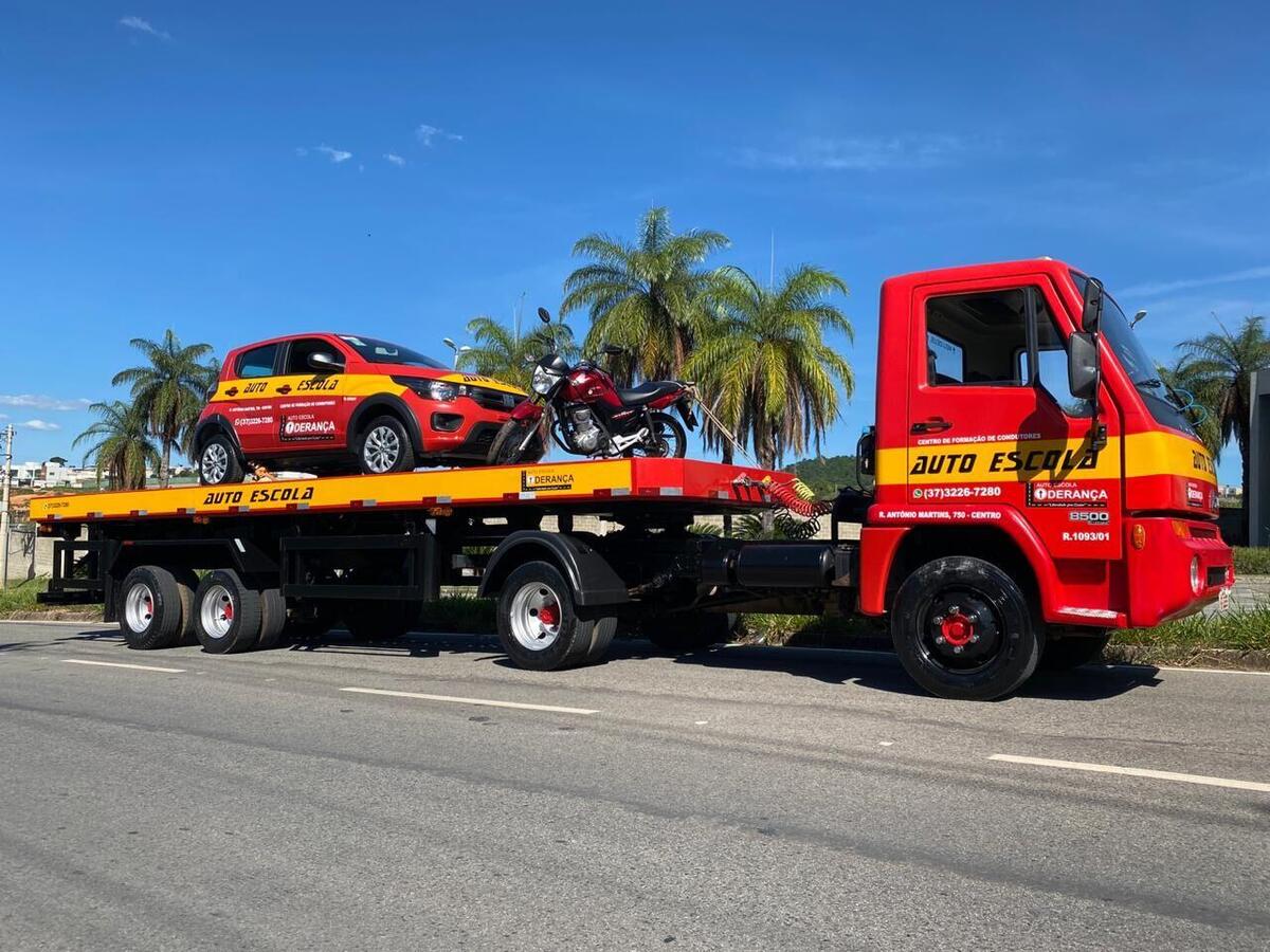 Para dirigir caminhões e outros carros pesados é obrigatória a CNH E