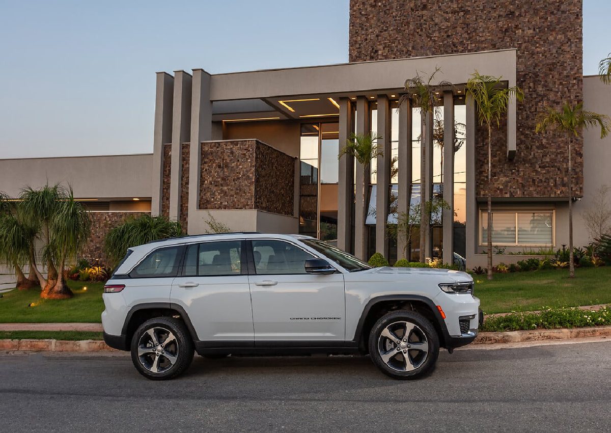 5 fatos que VOCÊ PRECISA SABER antes de comprar o Jeep Grand Cherokee