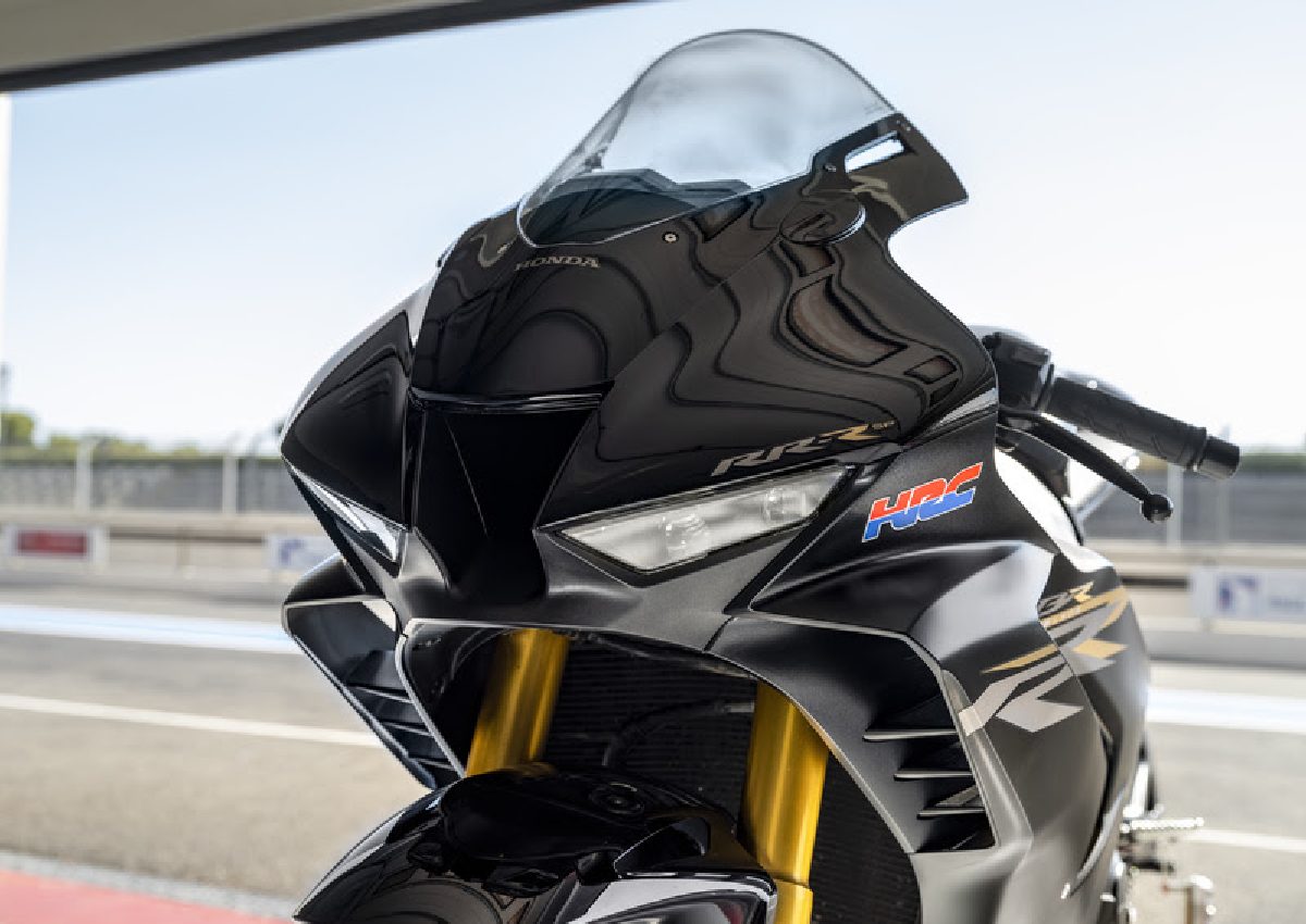 Honda CBR 1000RR-R Fireblade SP tem novidade para linha 2024