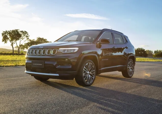 Jeep Compass Limited 2024: ficha técnica, preço e itens de série