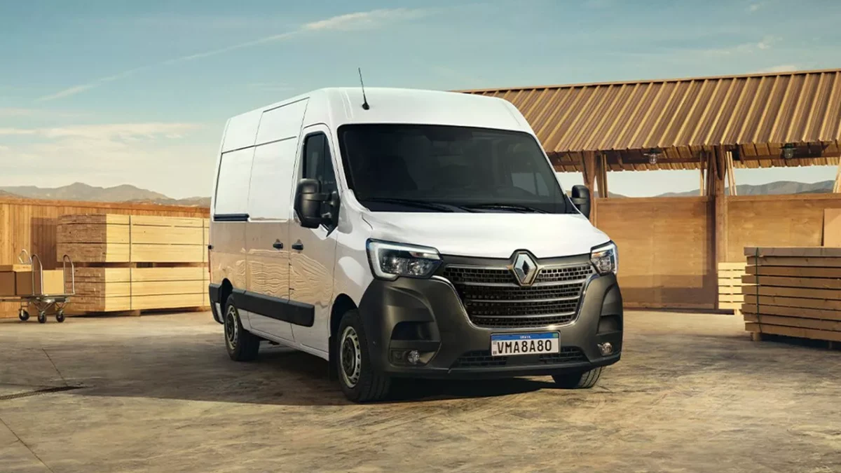 Ficha técnica do Renault Master Pro 2024