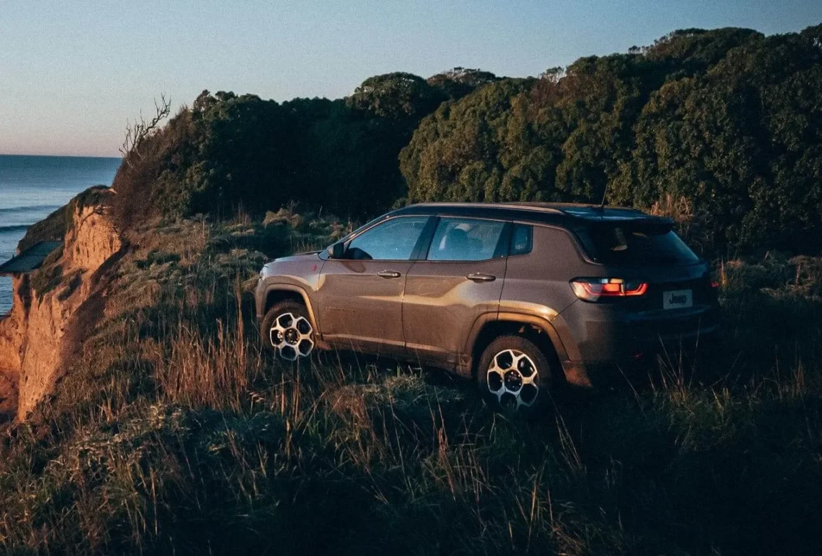 Ficha técnica do Jeep Compass Trailhawk 2024