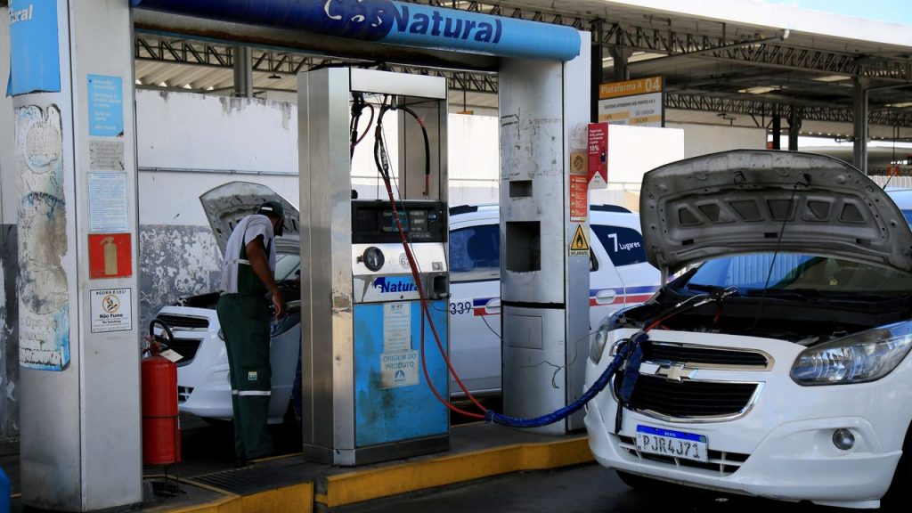 Carro com GNV não estraga o motor - Foto: Pinterest