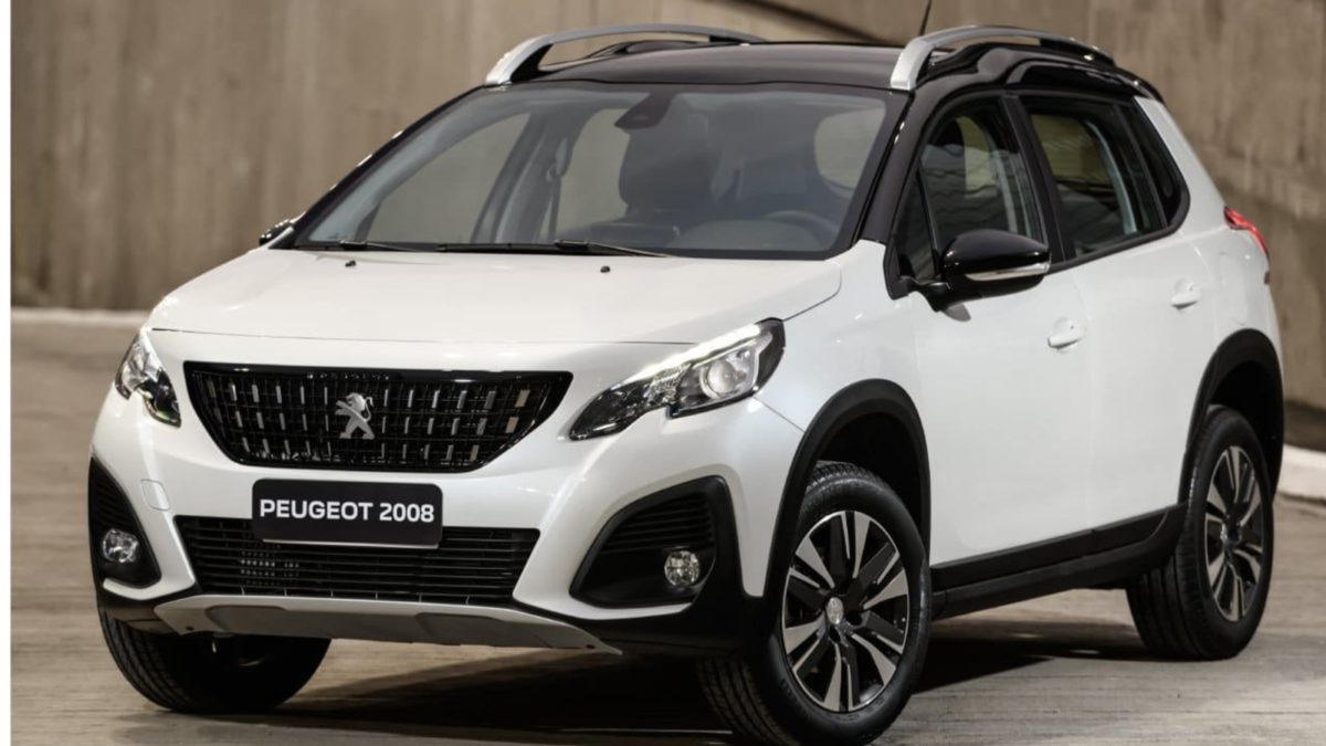 Carro Peugeot 2008