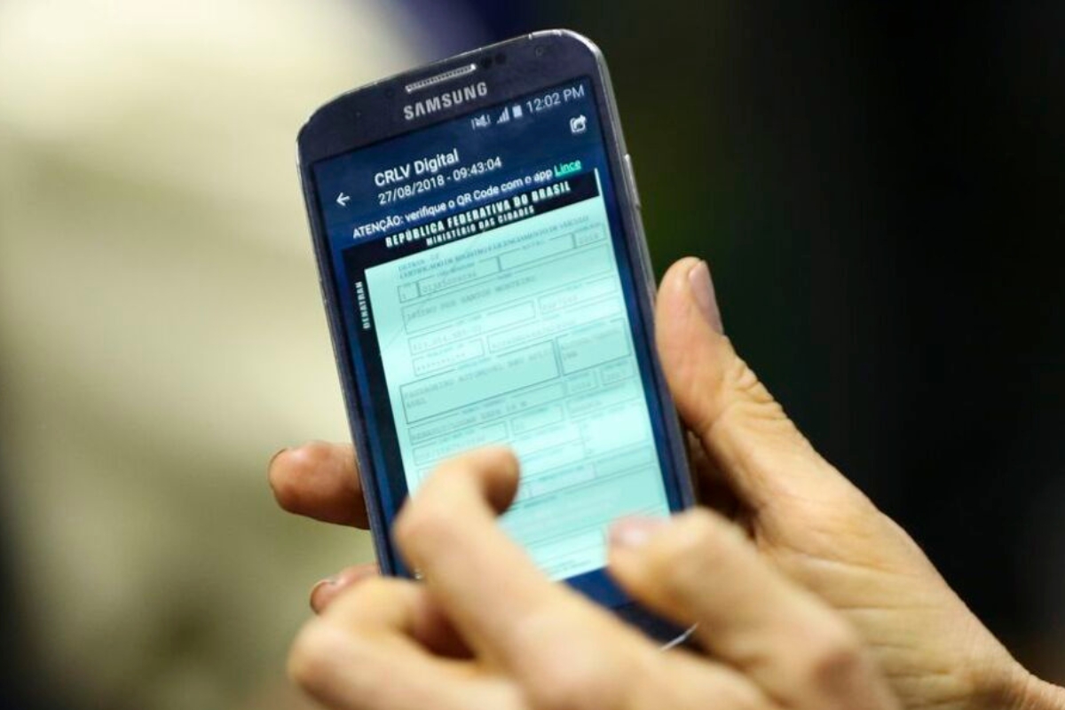 Documento digital traz praticidade para o motorista (Imagem: Marcelo Camargo/Agência Brasil)