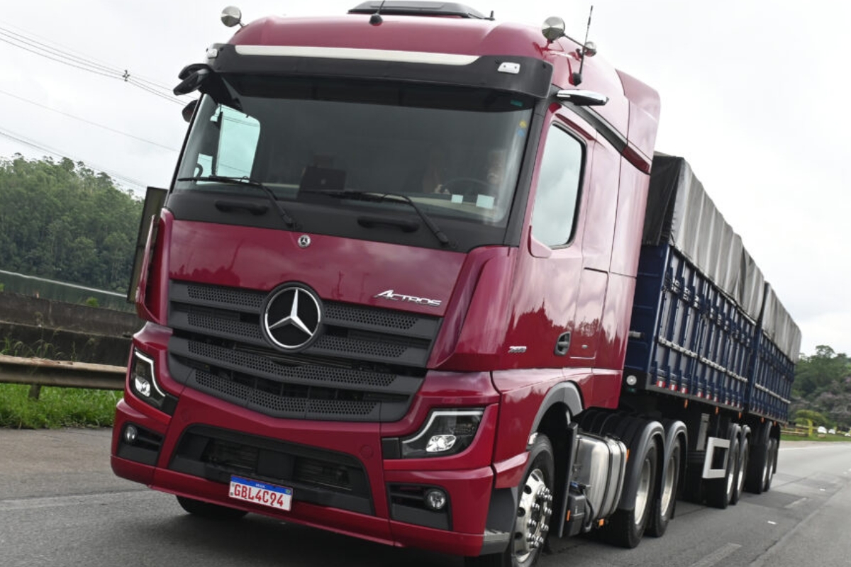 Mercedes-Benz Actros (Foto: divulgação)