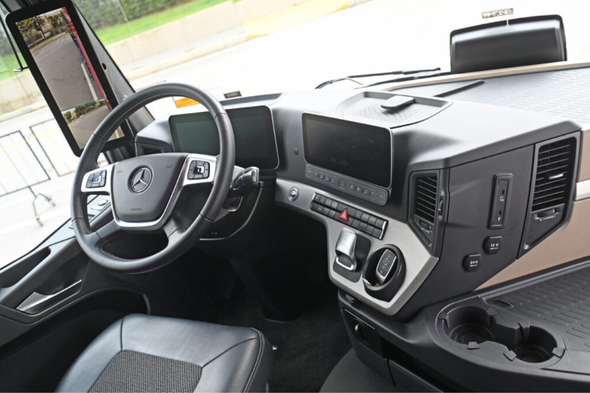 Mercedes-Benz Actros (Foto: divulgação)