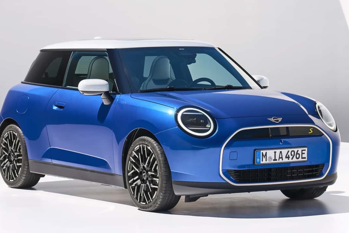 Novo Mini Cooper EV 2024 Foto: divulgação 