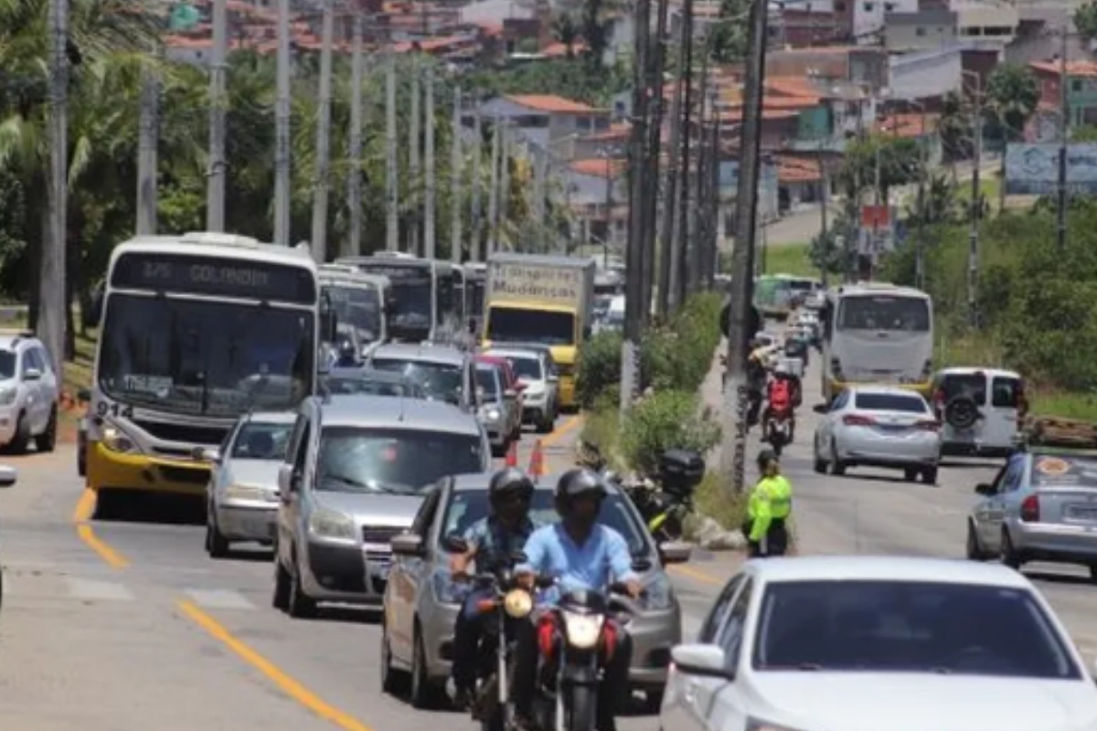 Trânsito em Natal — Foto: Alex Régis