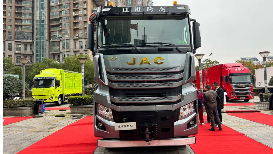 Novo caminhão da JAC é sonho de consumo de quem vive nas estradas