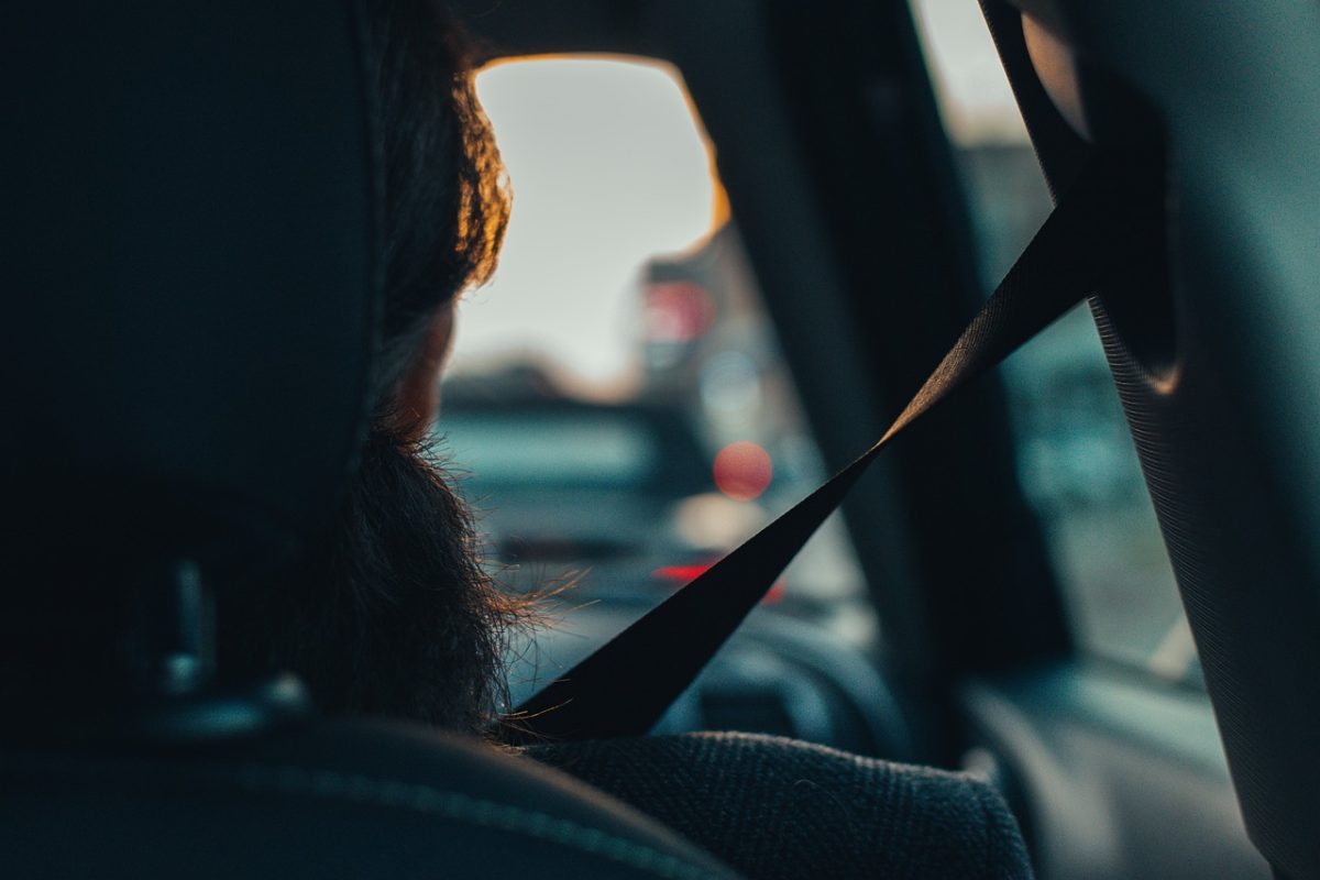 Revelamos o melhor horário para viajar de carro