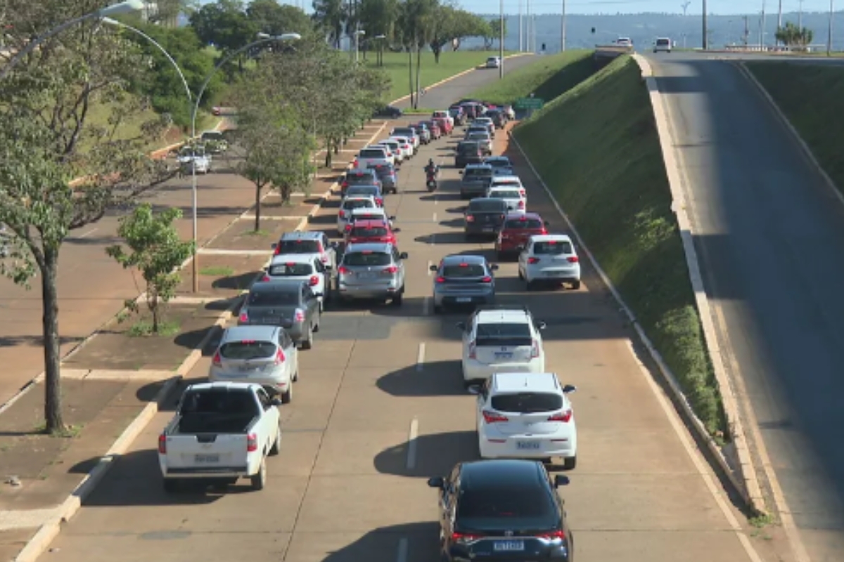 Trânsito em Brasília - Foto: TV Globo/Reprodução