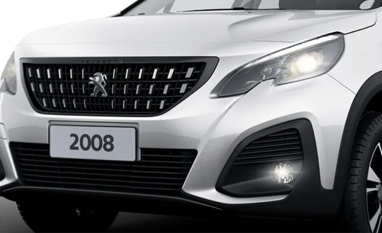 Peugeot 2008 amplia linha híbrida, traz versão Roadtrip e pode perder 14 cv