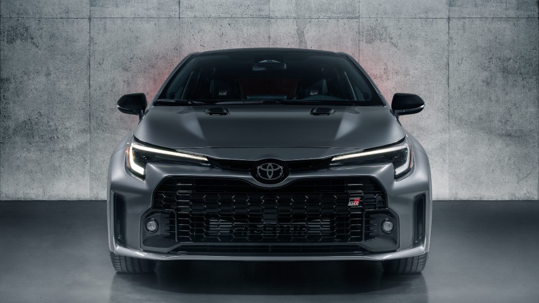 Ficha técnica do Toyota GR Corolla 2024