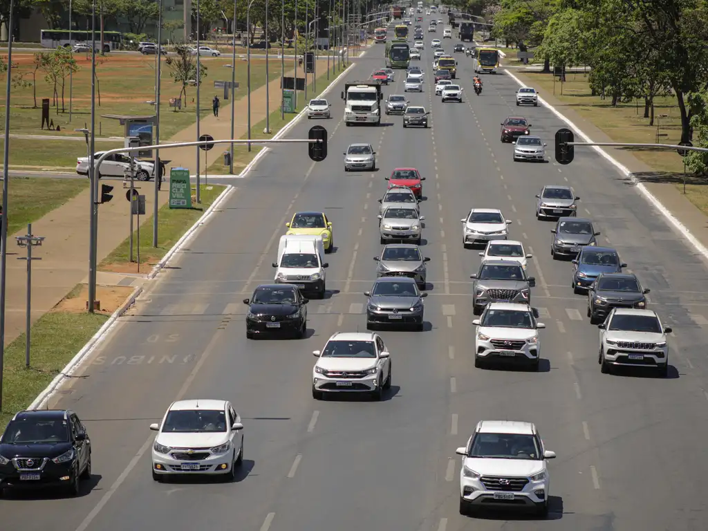 Veja os dados que você precisa ter para consultar o valor do IPVA 2024 do seu carro