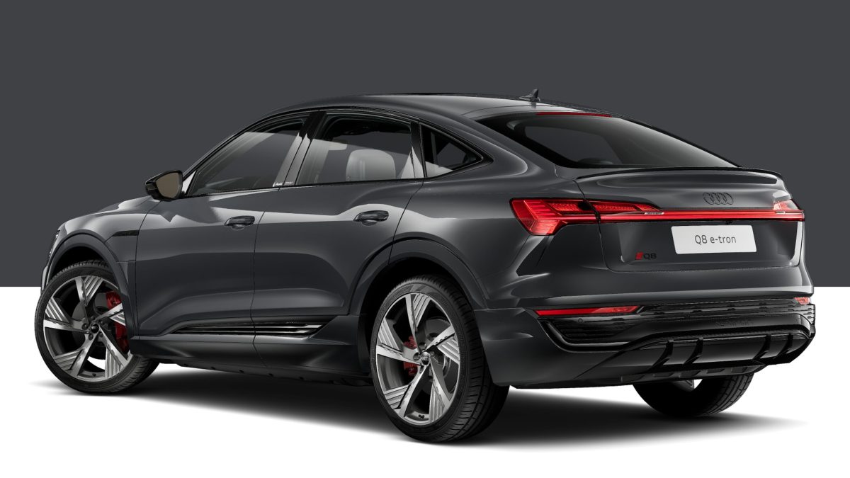 Ficha técnica do Audi Q8 Sportback e-tron Launch Edition 2024