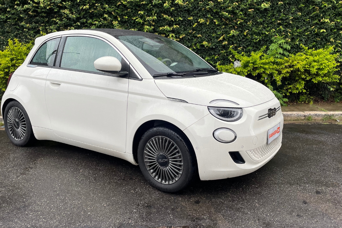 Fiat 500e - Foto: Nicole Santana - Garagem360