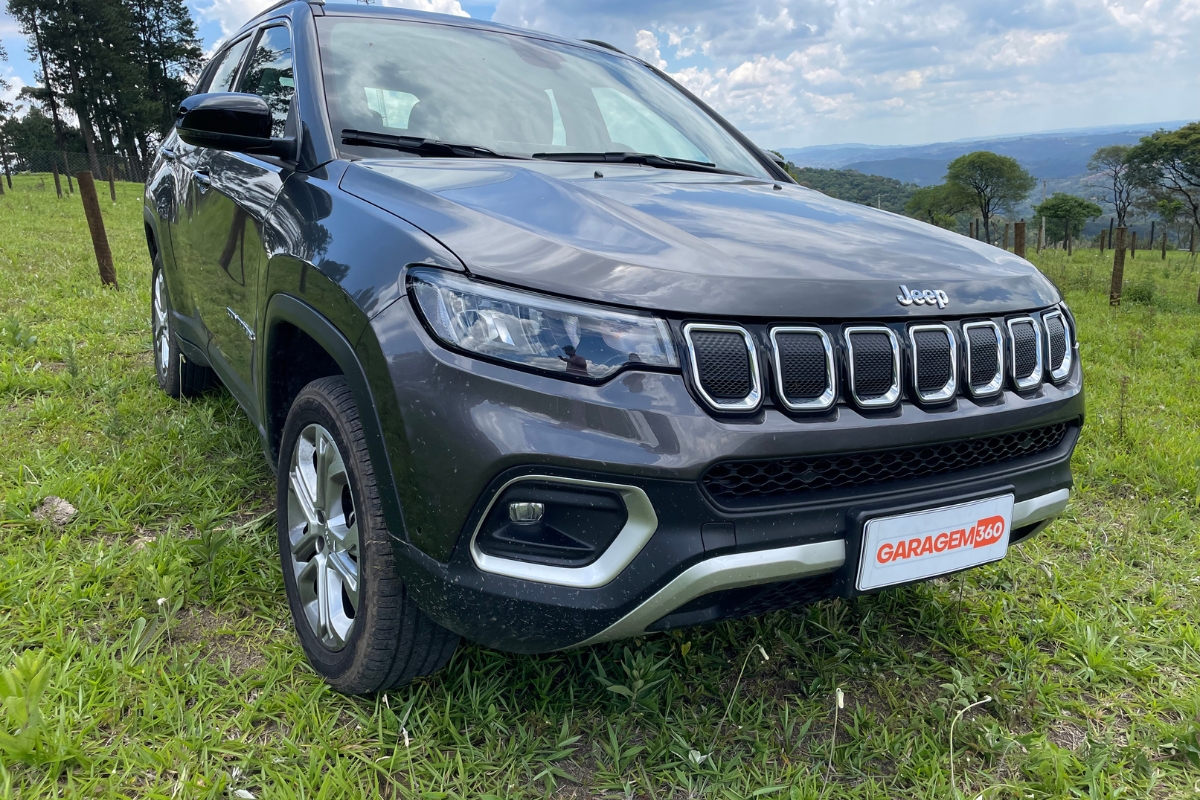 Jeep Compass está entre os 50 carros mais vendidos do Brasil - Foto: Nicole Santana - Garagem360