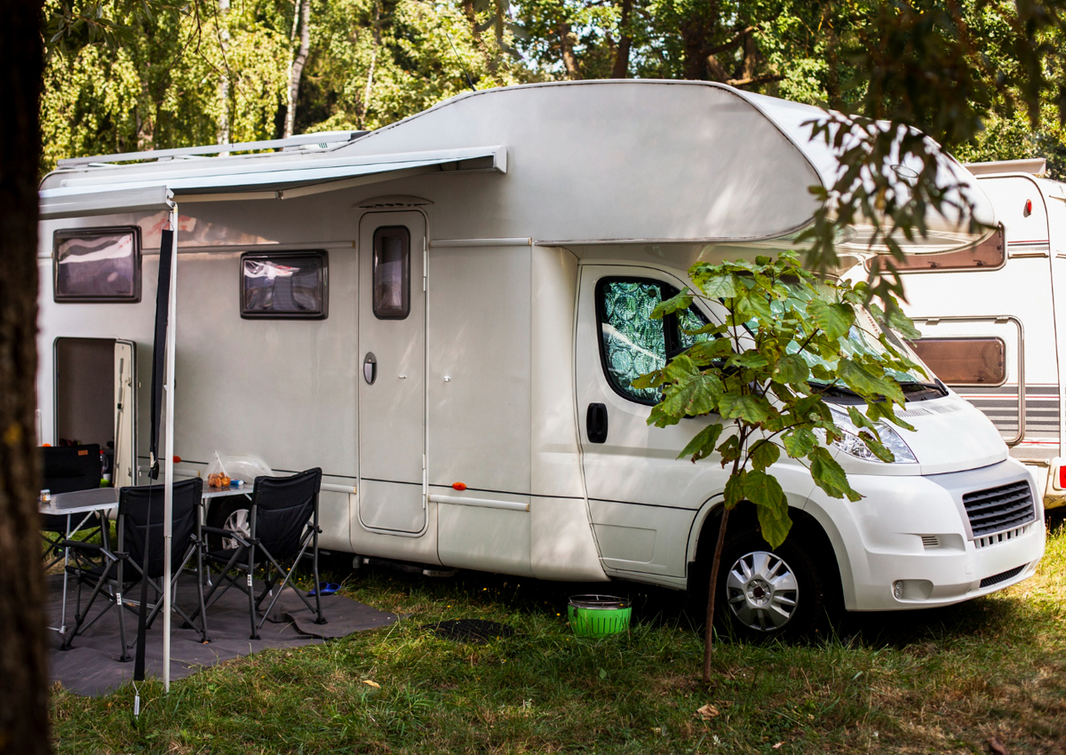 5 caminhões usados que servem como motorhomes: menos de R$ 150 mil