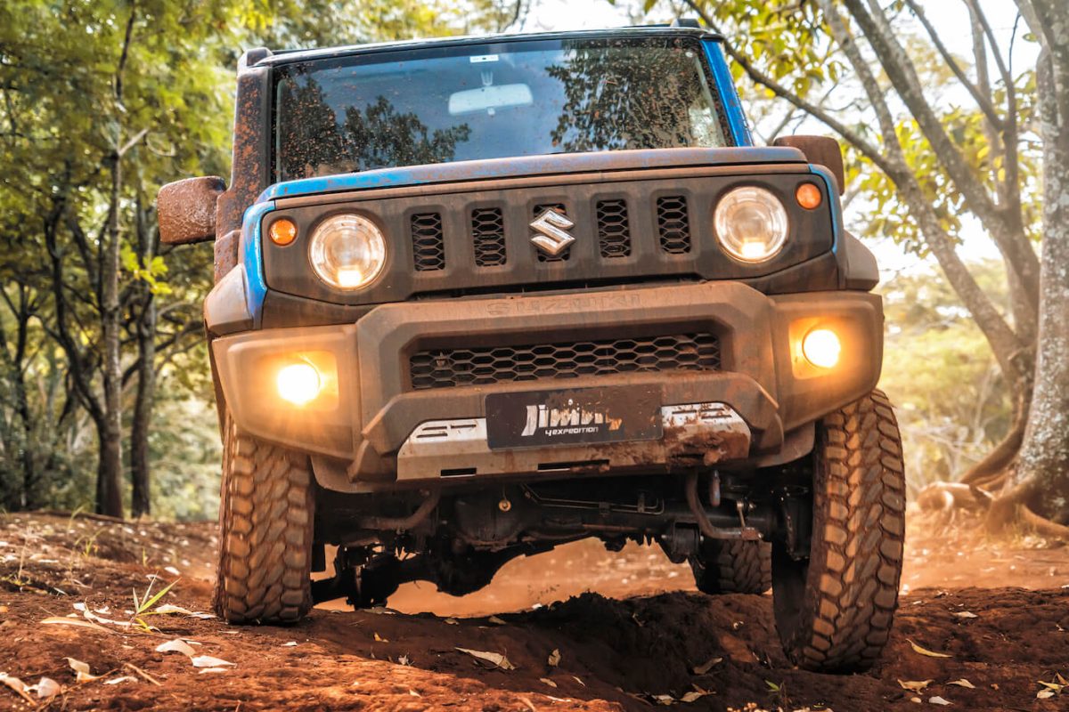 Ficha técnica do Suzuki Jimny Sierra 4Expedition 2024