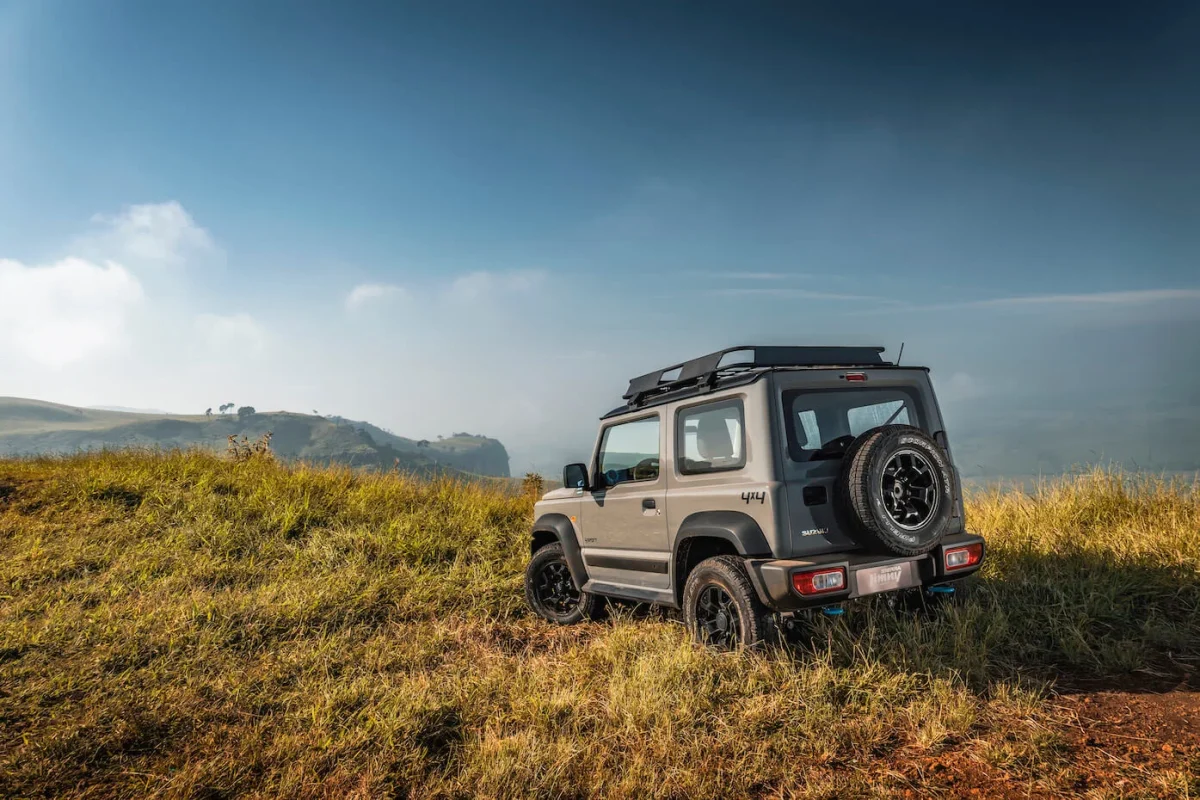 Suzuki Jimny Sierra 4Sport 2024: ficha técnica, preço e itens de série