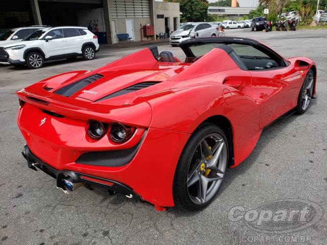 Ferrari F8 Spider avaliada em R$ 4 milhões será leiloada essa semana; veja como participar