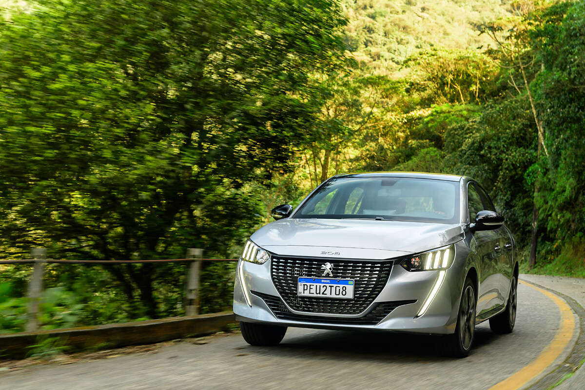 Peugeot 208 tem redução de R$ 16 mil para alavancar vendas