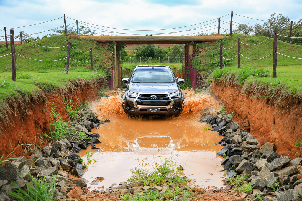 Toyota tem desconto de até R$ 48 mil para produtor rural e empresários