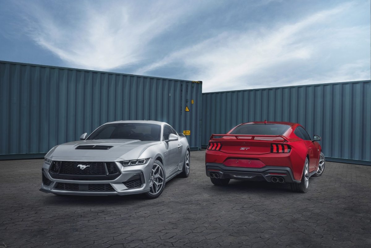 Ford Mustang GT 2024 já tem primeiras unidades em solo brasileiro