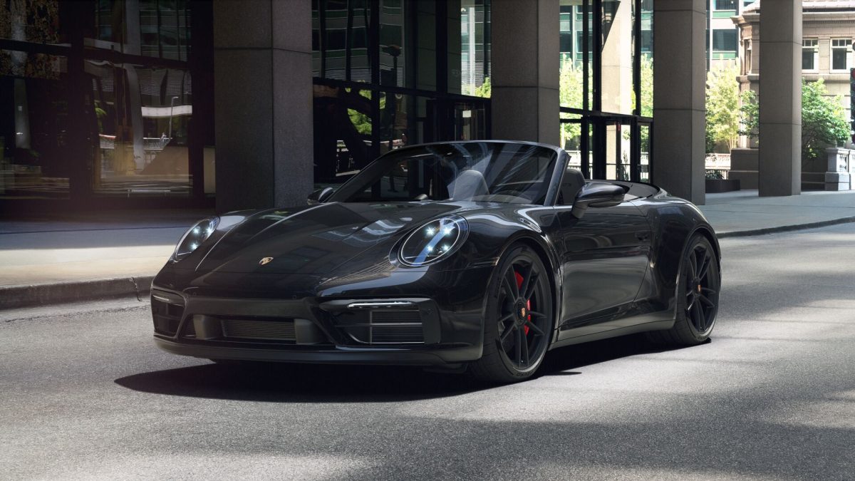 Porsche 911 Carrera 4 GTS Cabriolet 2024: ficha técnica, preço e itens de série