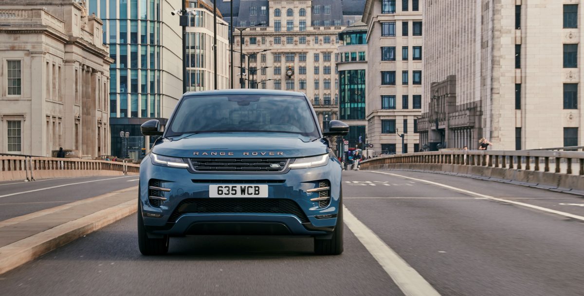 Range Rover Evoque 2024 já está disponível por R$ 471.950,00