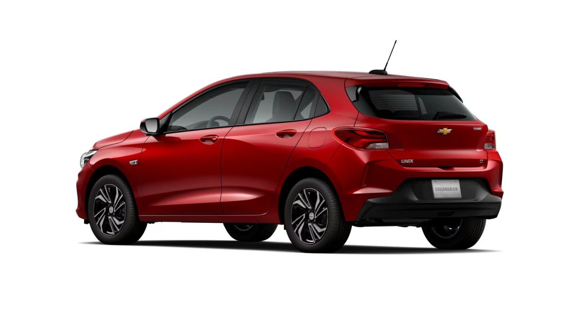 Ficha técnica do Chevrolet Onix LT MT Turbo 2025