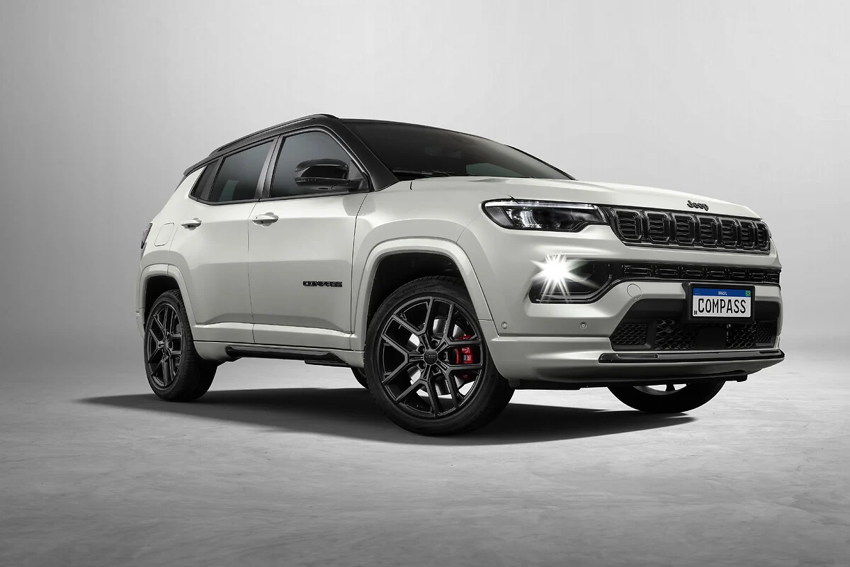 Jeep Compass 2025 Blackhawk