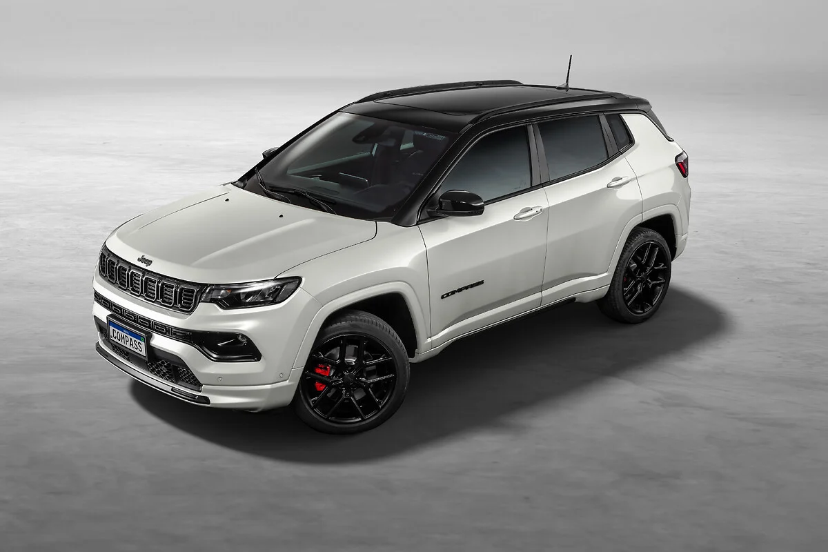 Ficha técnica do Jeep Compass Blackhawk 2025