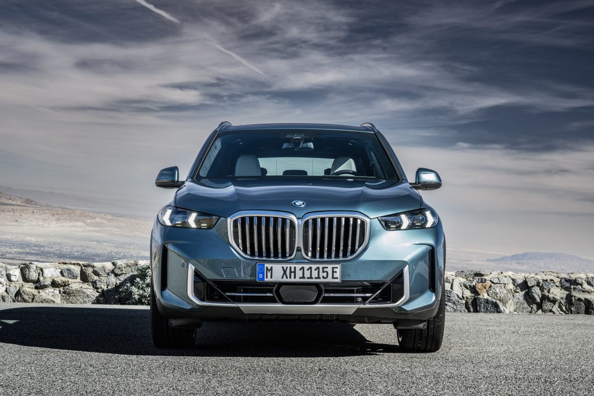 BMW anuncia a produção do novo X5 híbrido no Brasil ainda em 2024