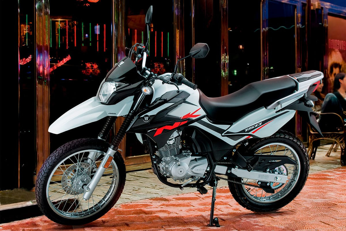 Motos chinesas também estão DOMINANDO o Brasil: veja 5 modelos com alta nas vendas