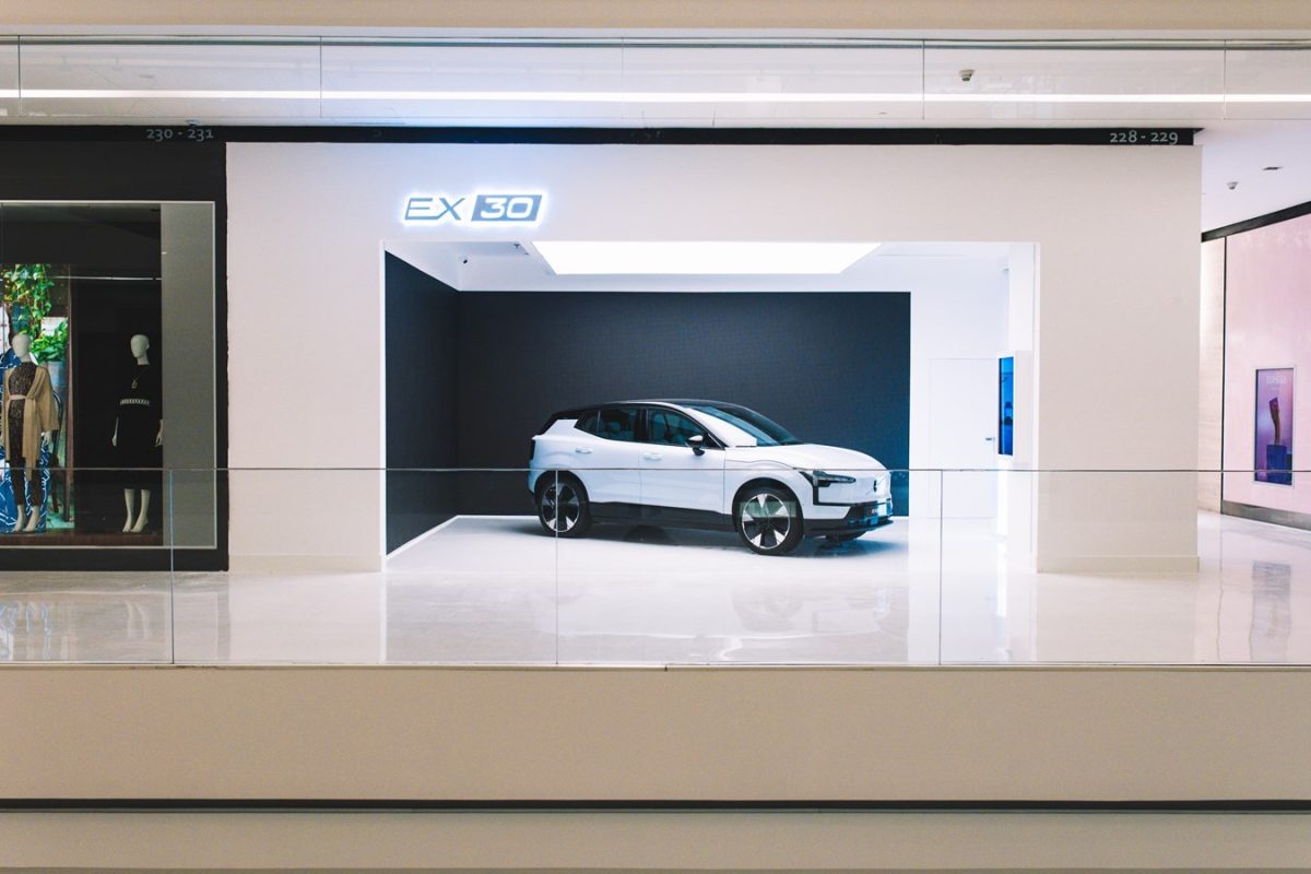 Volvo EX30 faz primeira aparição oficial ao público: veja mais sobre o SUV elétrico "barato"