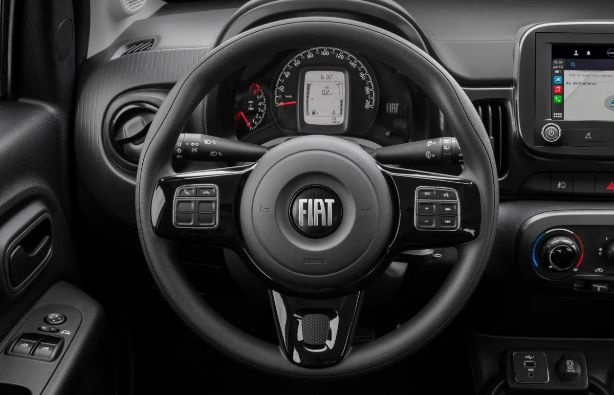 Ficha técnica do Fiat Mobi Trekking 2025