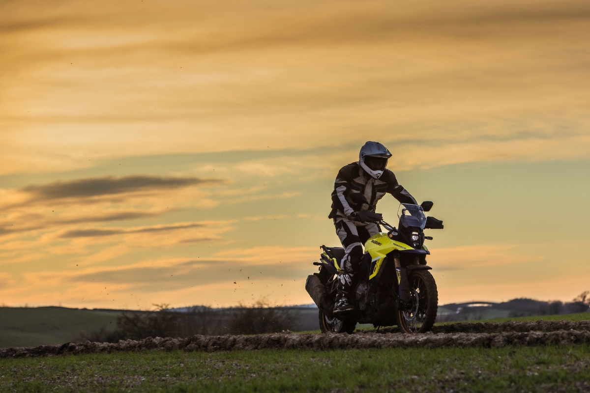 Nova Suzuki V-Strom 800: saiba TUDO sobre a moto